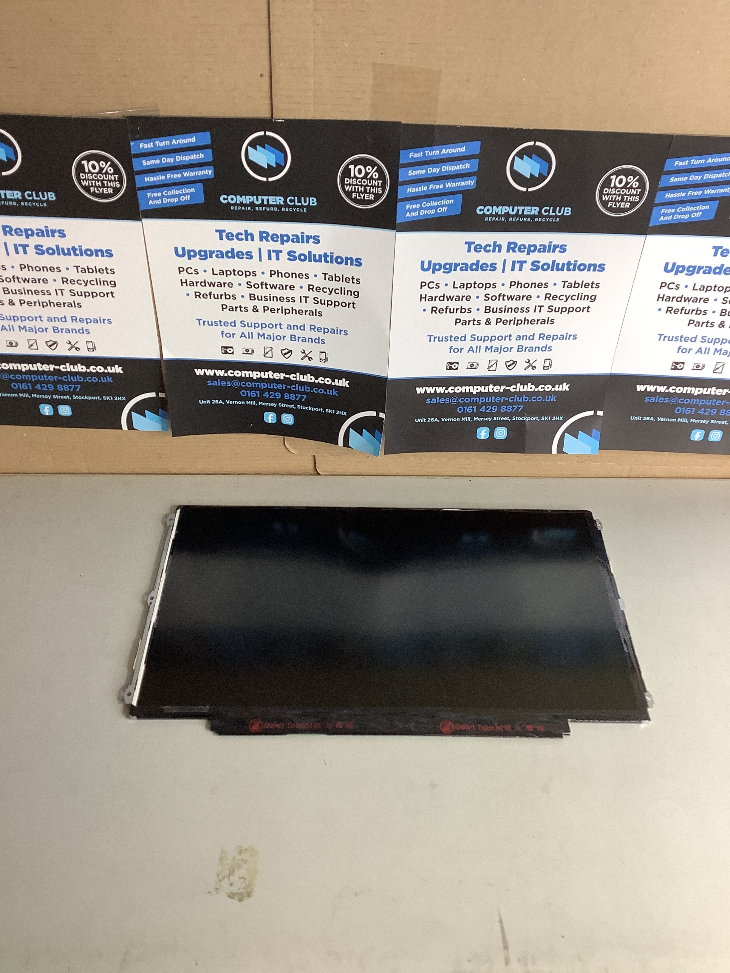 B125XTN02 .0 laptop screen