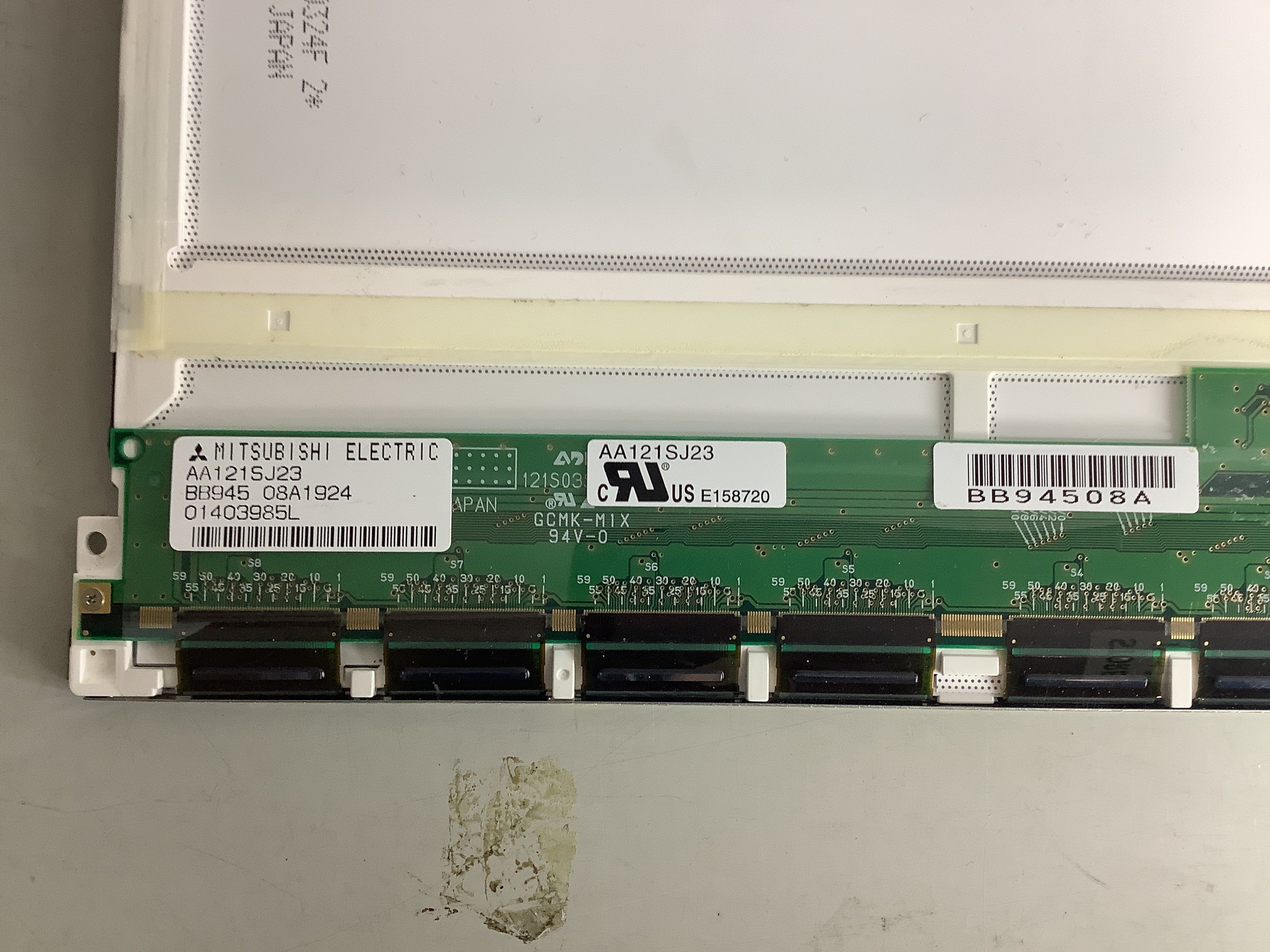 AA121SJ23 laptop screen image 4