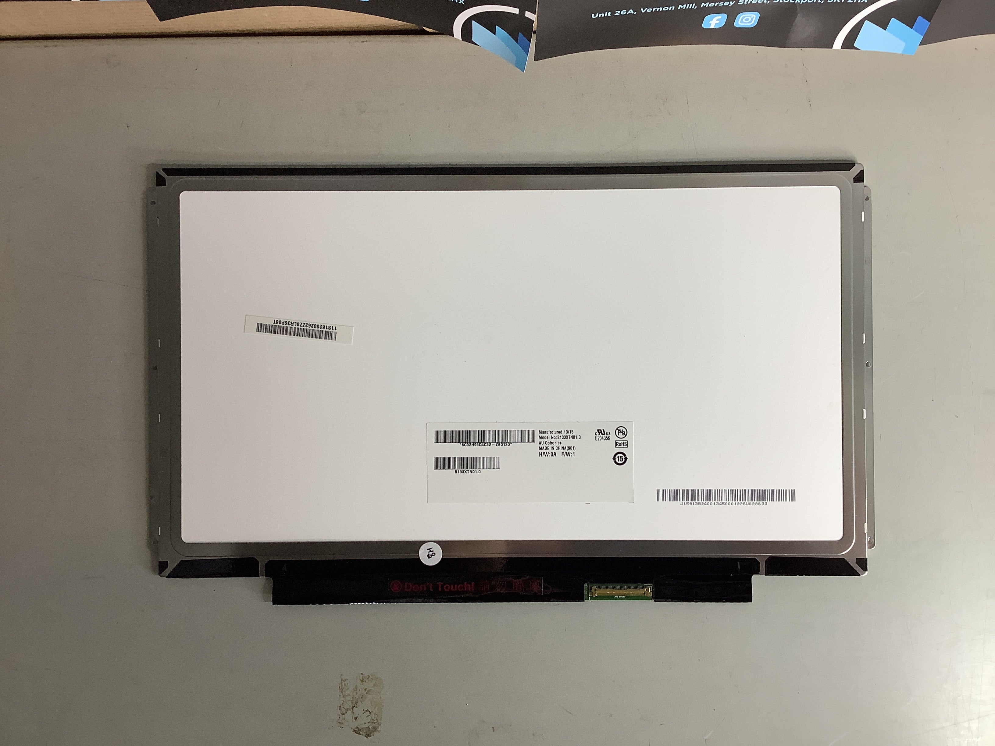 B133XTN01.0 laptop screen image 3