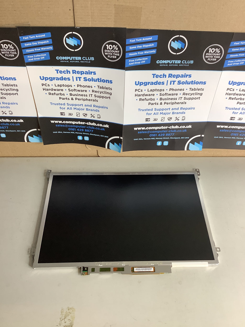 B121EW03 laptop screen