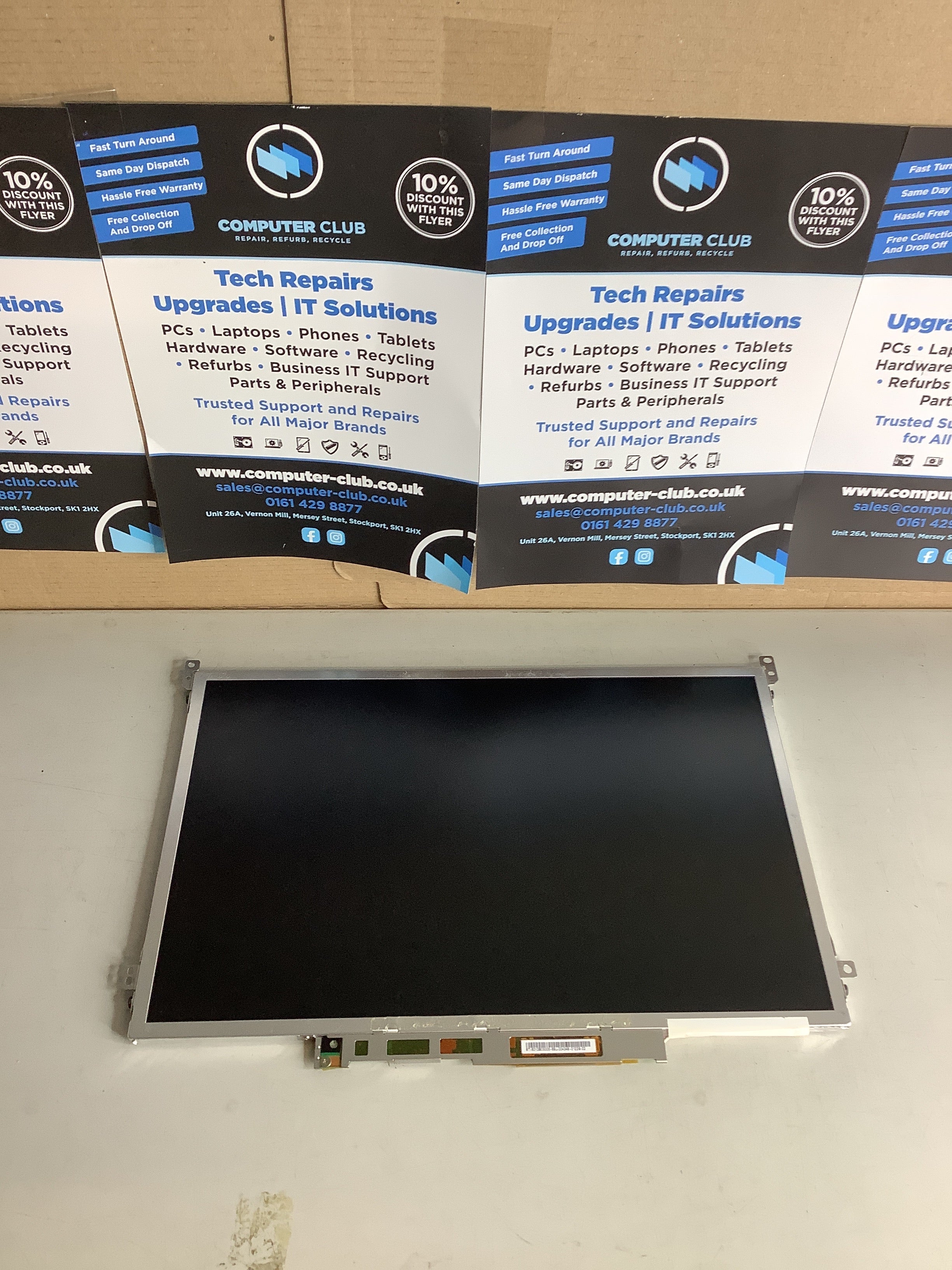 B121EW03 laptop screen