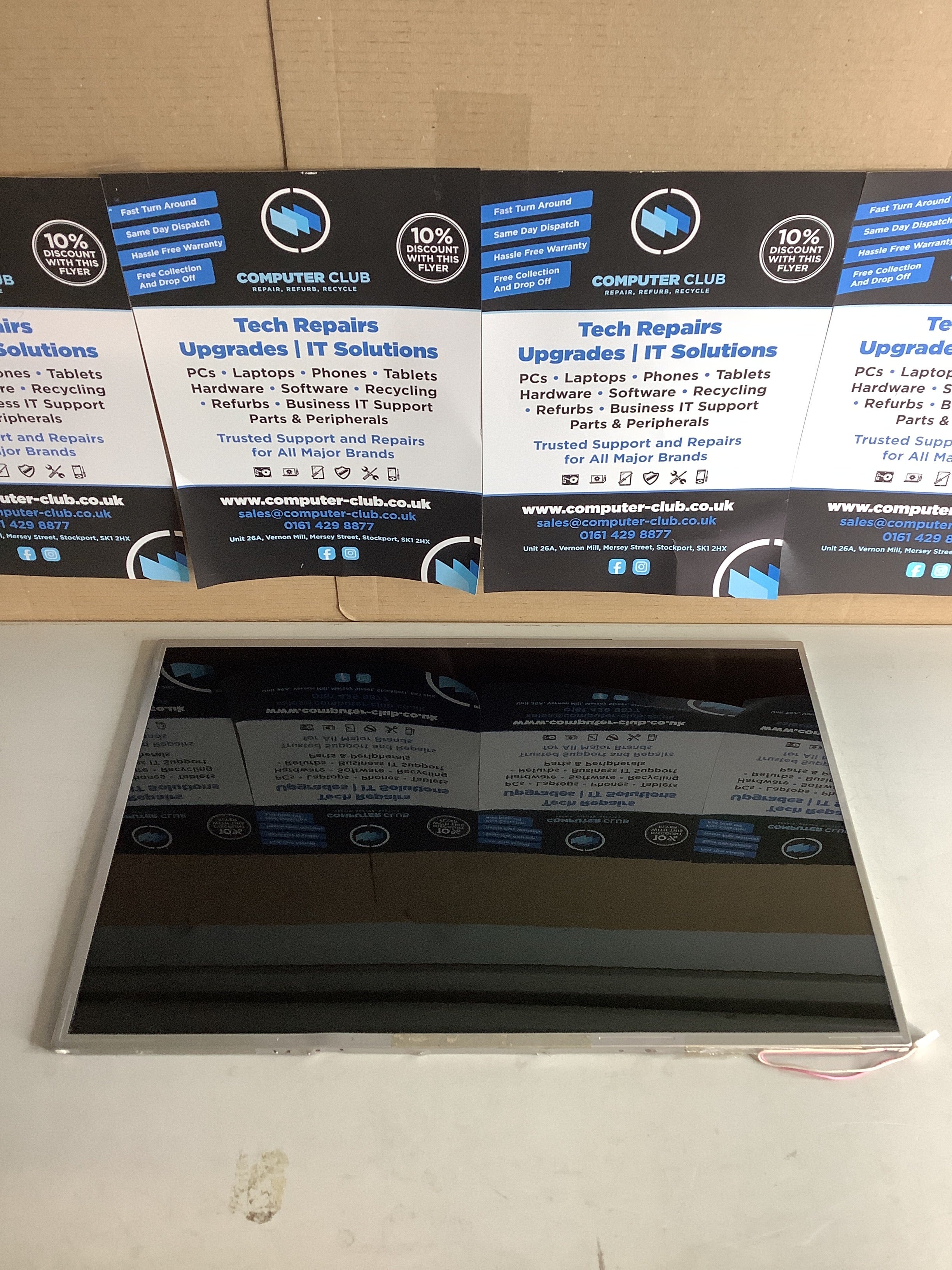 B154EW04 V.B laptop screen image 6
