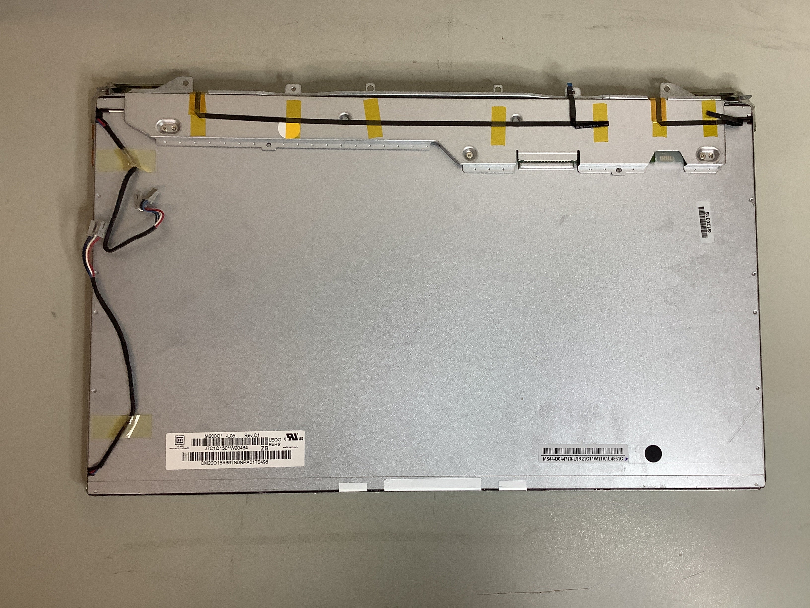 M200O1 -L05 Rev.C1 laptop screen image 3