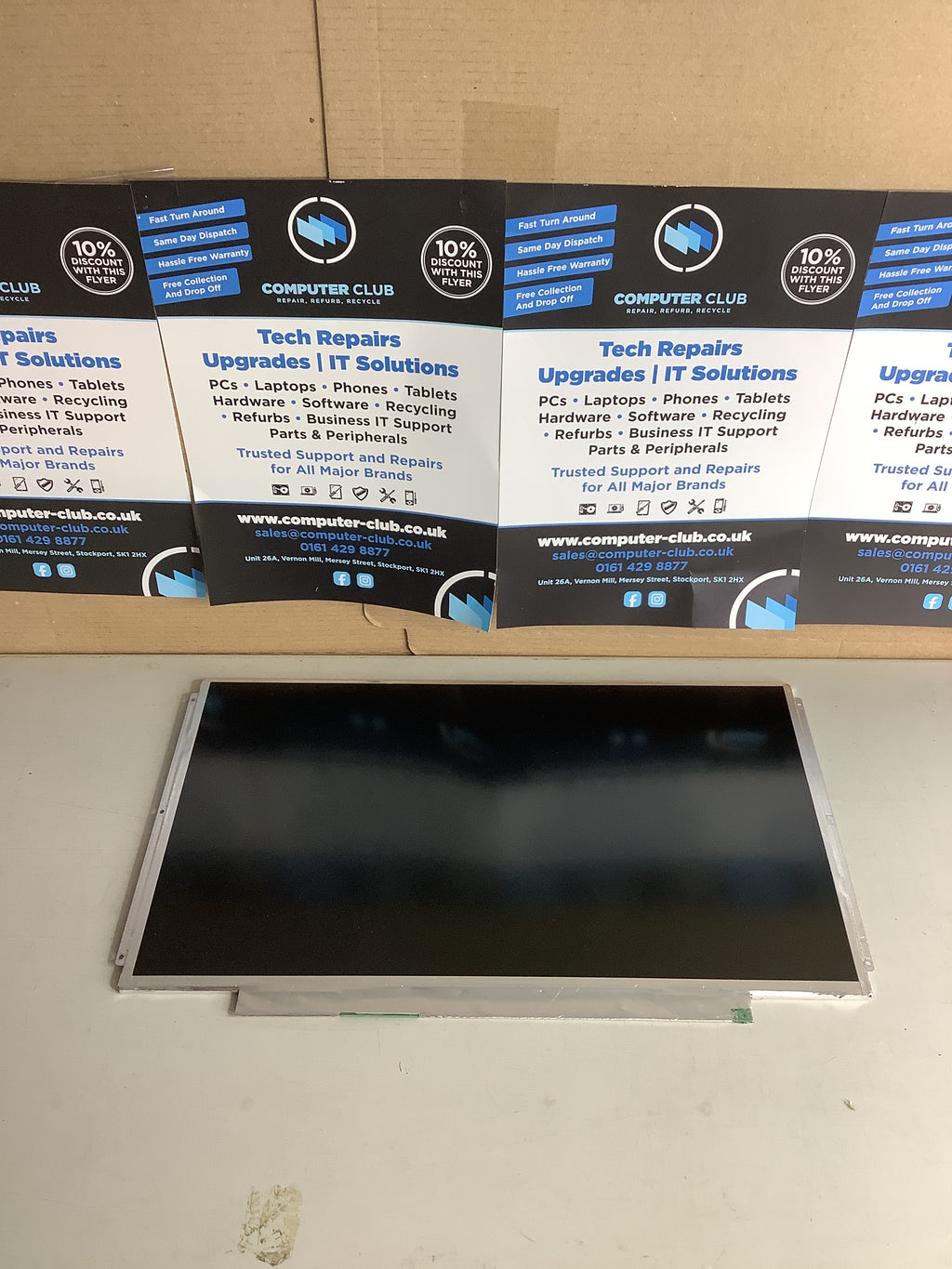 B133XW03 V.1 laptop screen