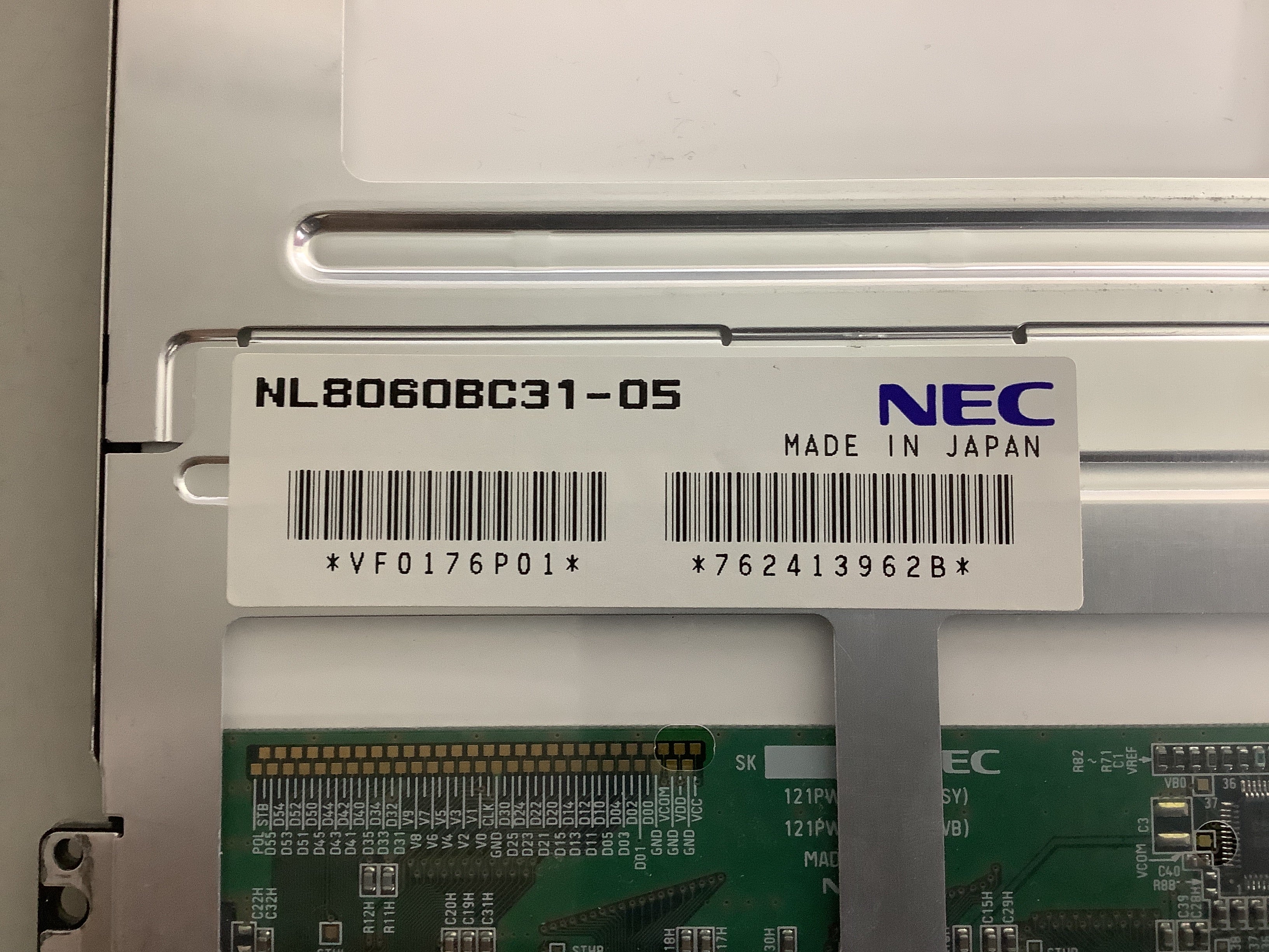 NL8060BC31-05 laptop screen image 4