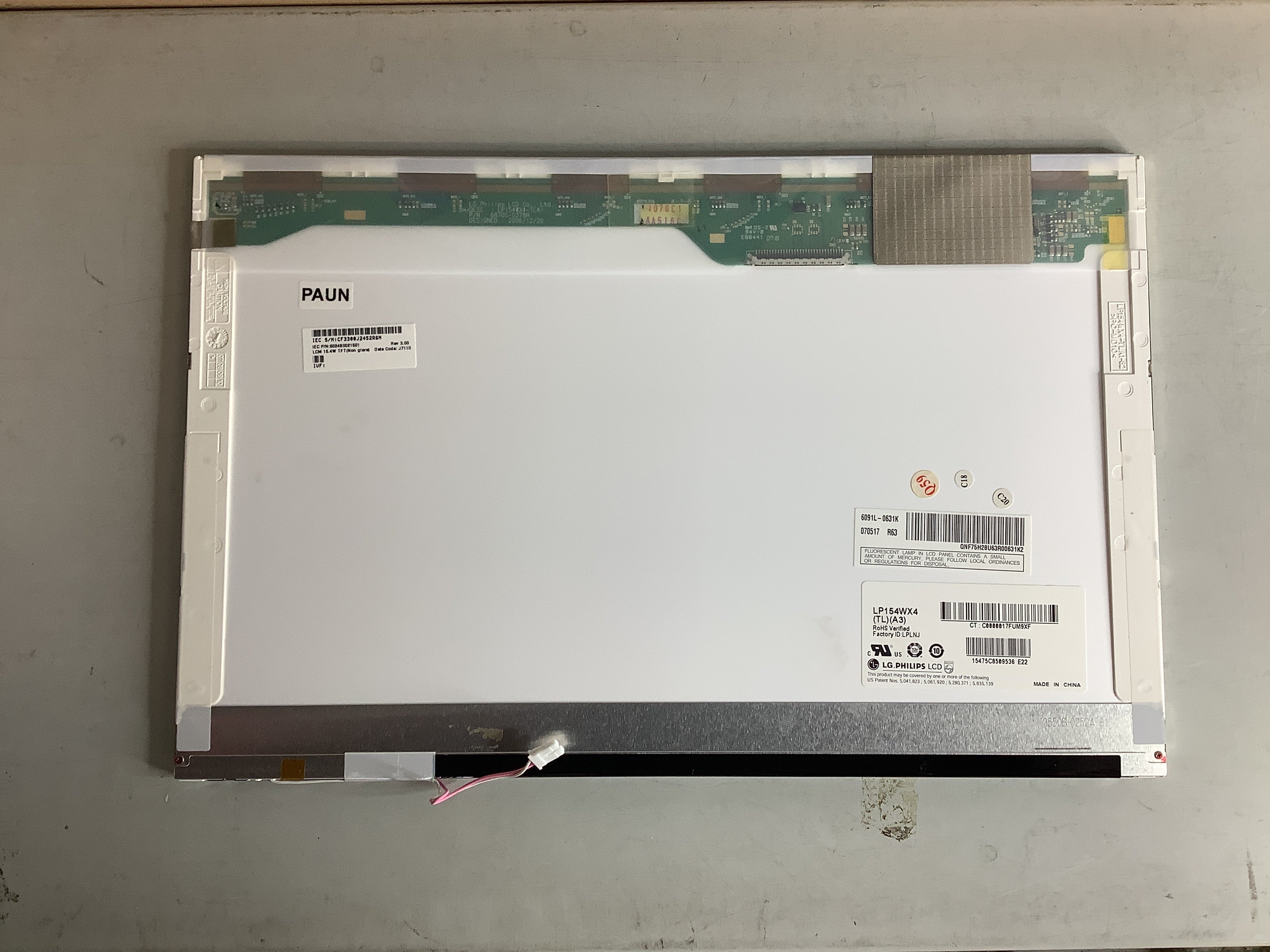 LP154WX4 (TL)(A3) laptop screen image 3