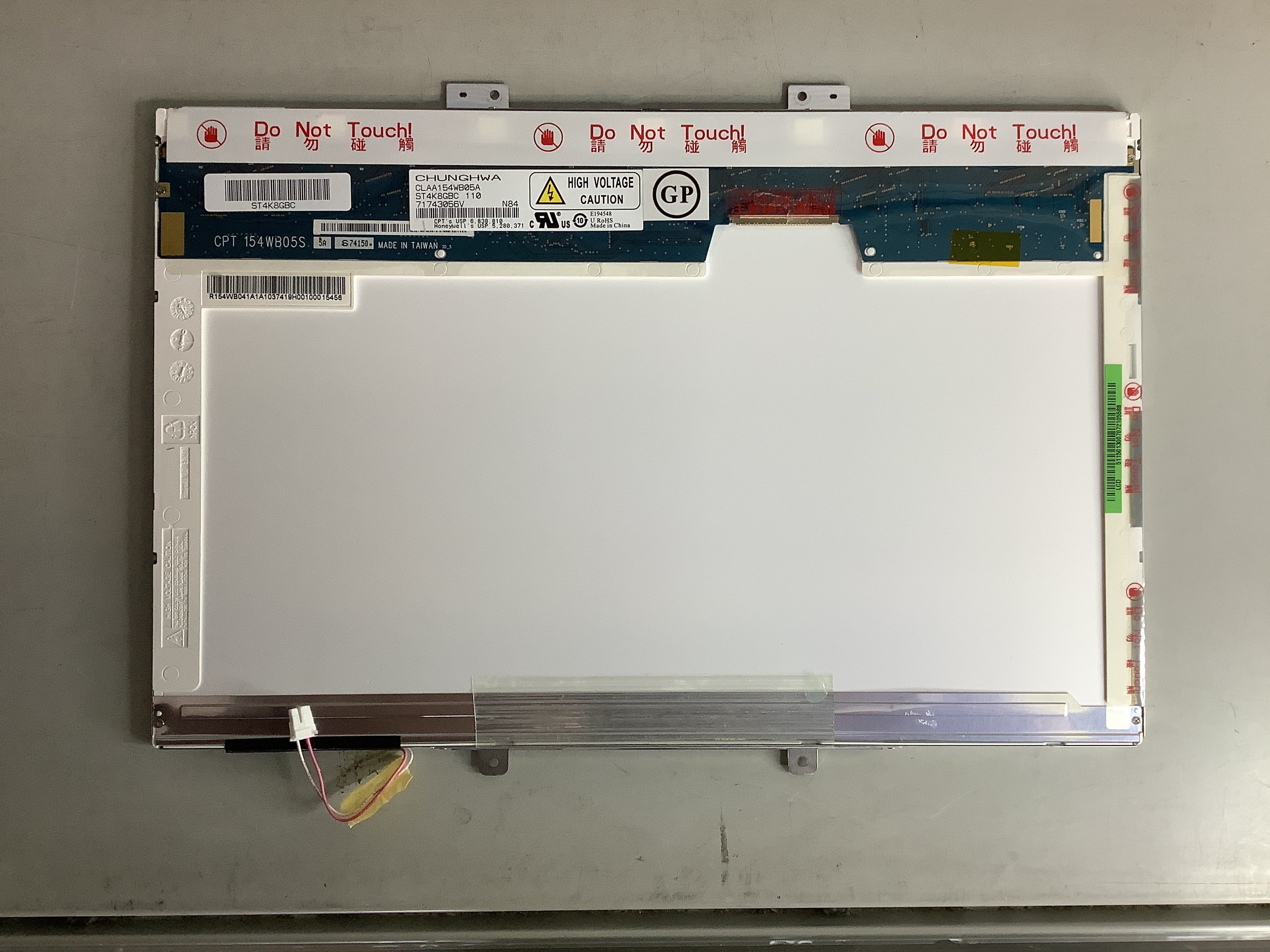 CLAA154WB05A laptop screen image 3