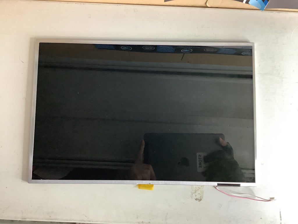 CLAA154WA05A laptop screen image 2