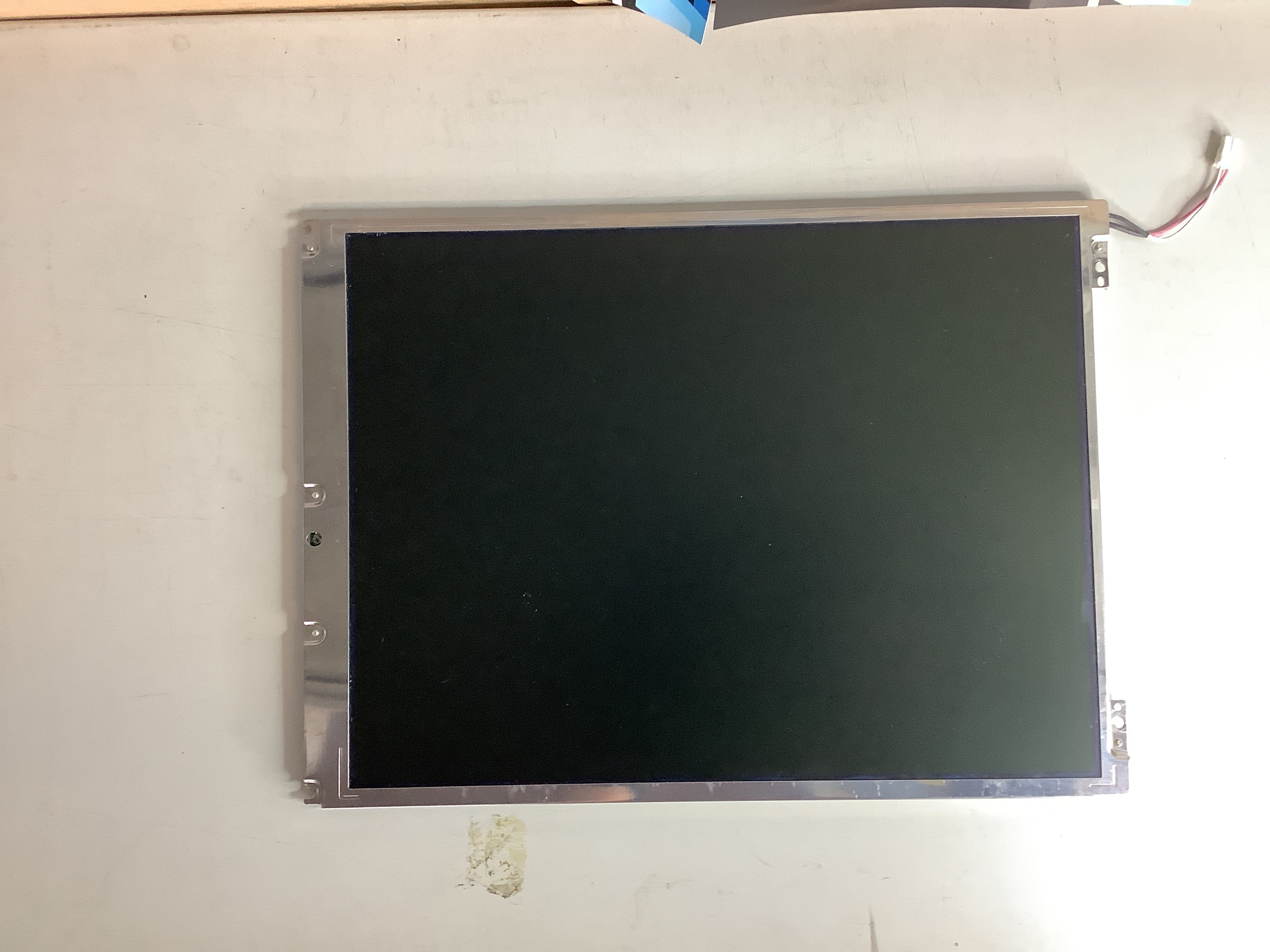 LQ121S1LH02 laptop screen image 2