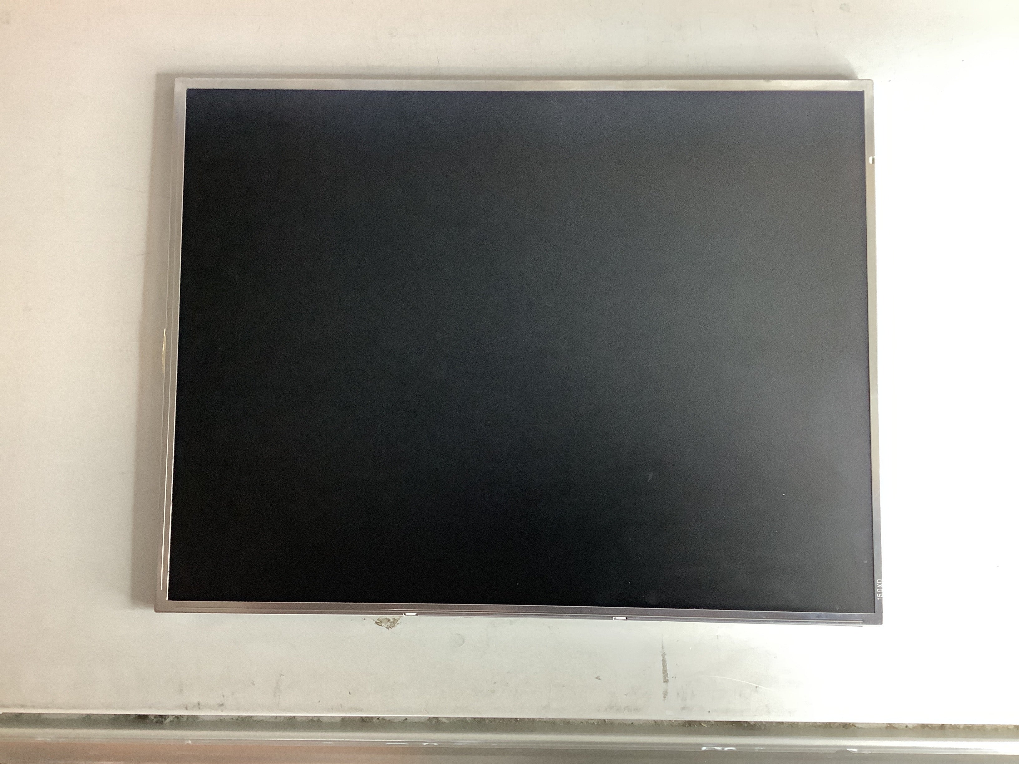 LTN150XD-L01 laptop screen image 2