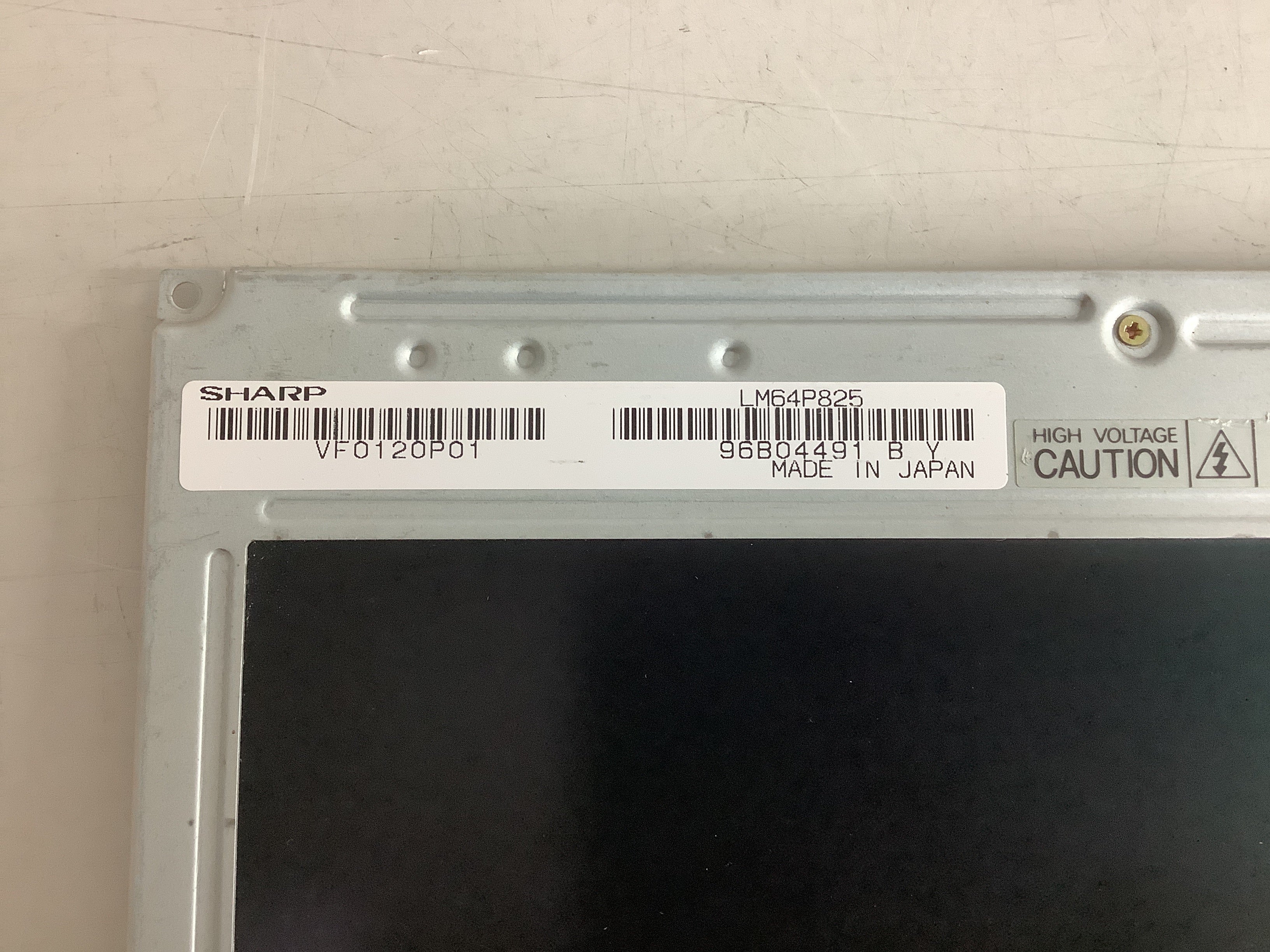 LM64P825 laptop screen image 4