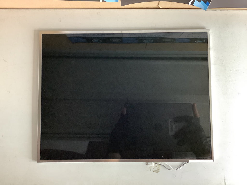 LTN150XB-L02 laptop screen image 2