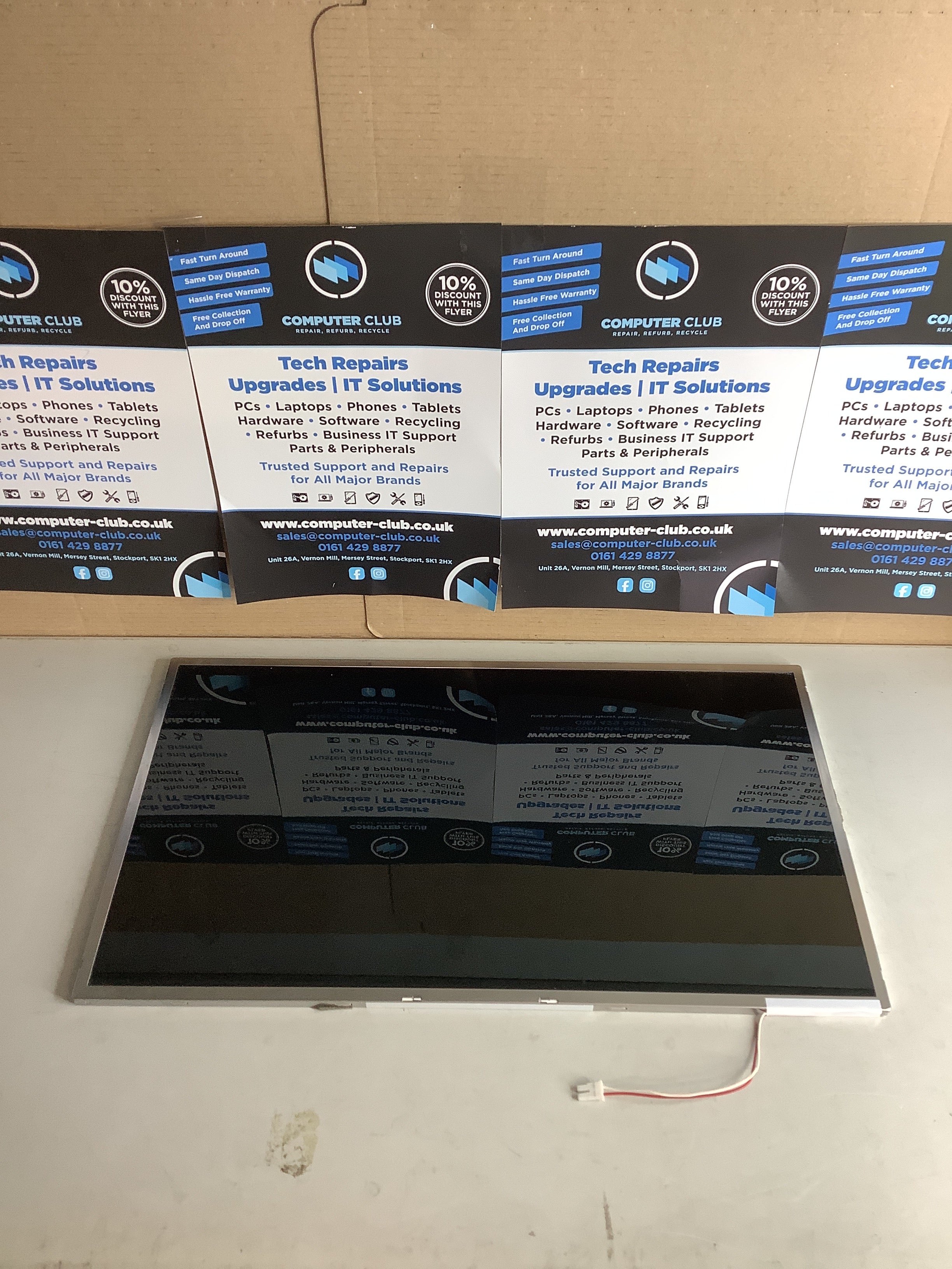 B156XW01 V.0 laptop screen