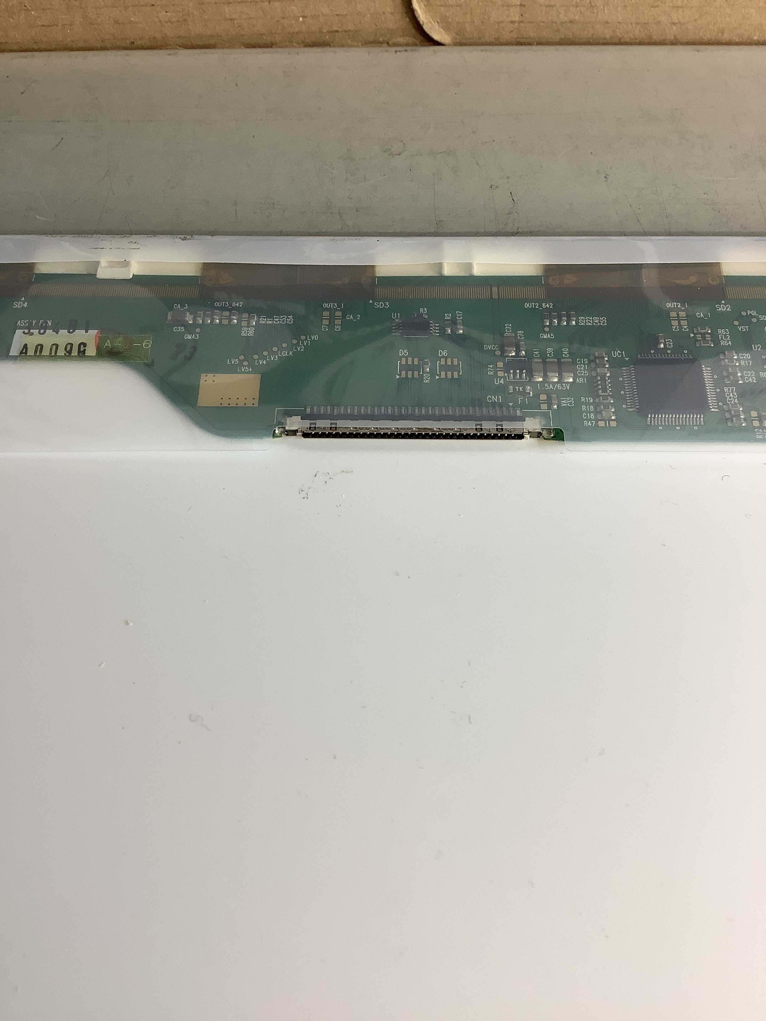 LP154WX4 (TL)(AB) laptop screen image 5