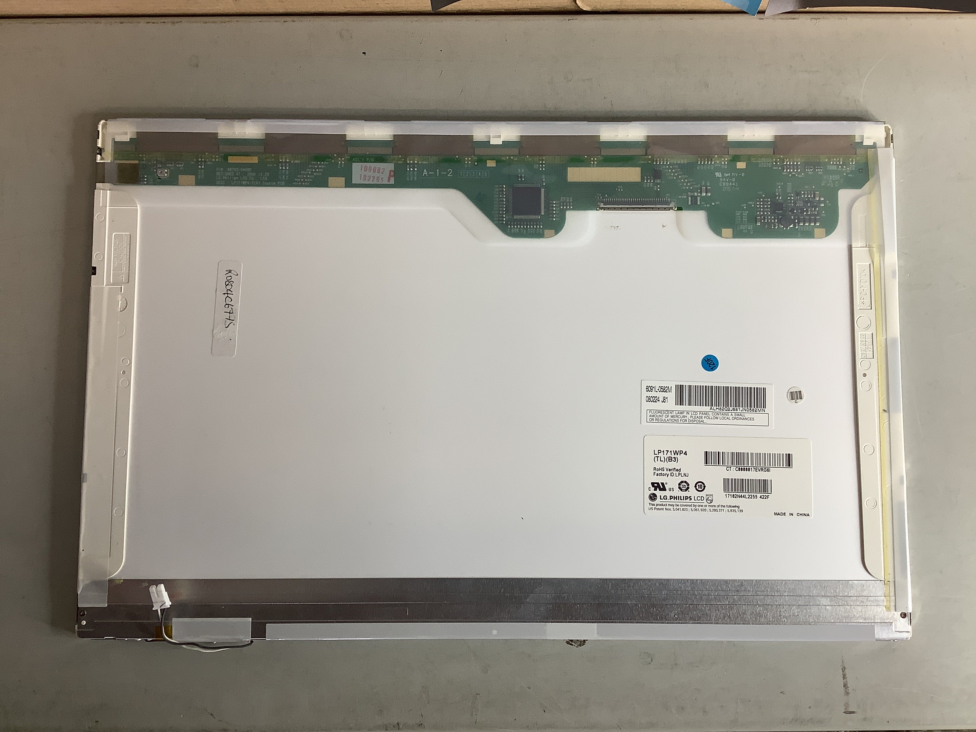 LP171WP4 (TL)(B3) laptop screen image 3