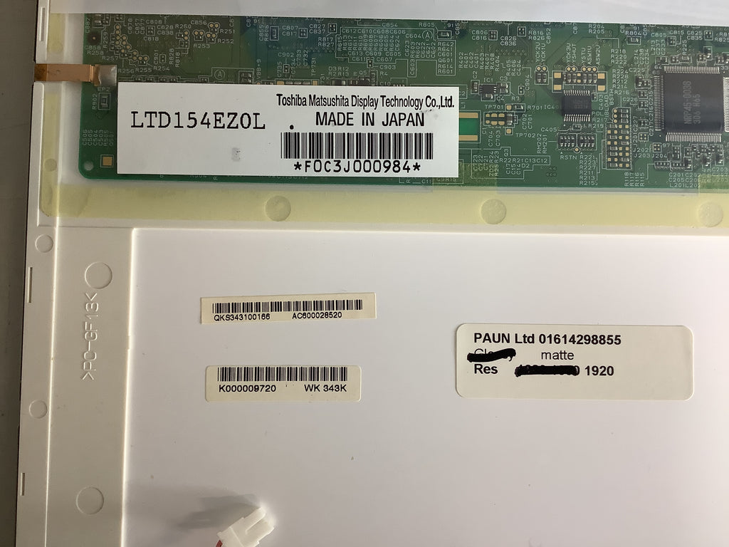 LTD154EZ0L laptop screen image 4