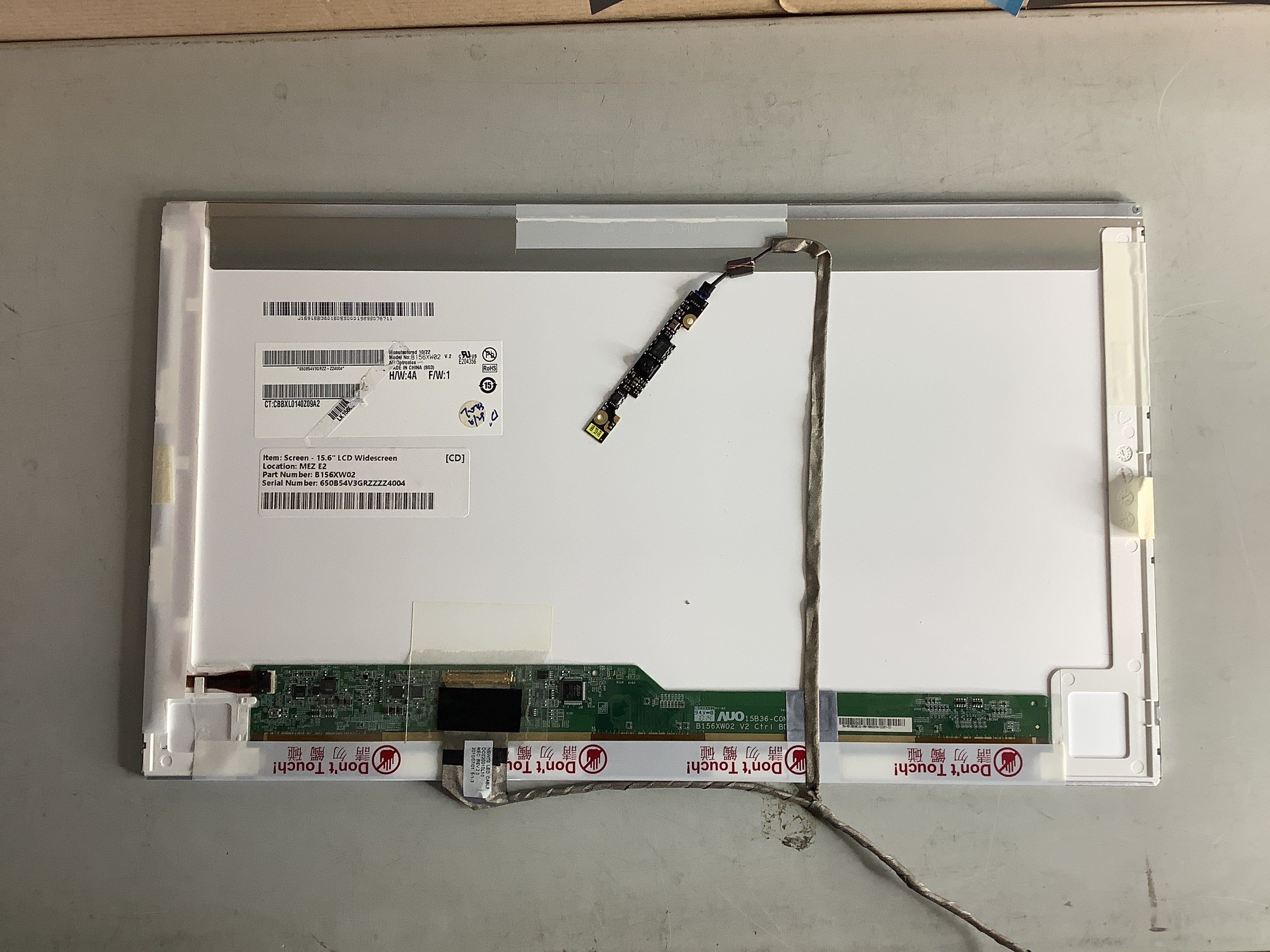 B156XW02 V.2 laptop screen image 3