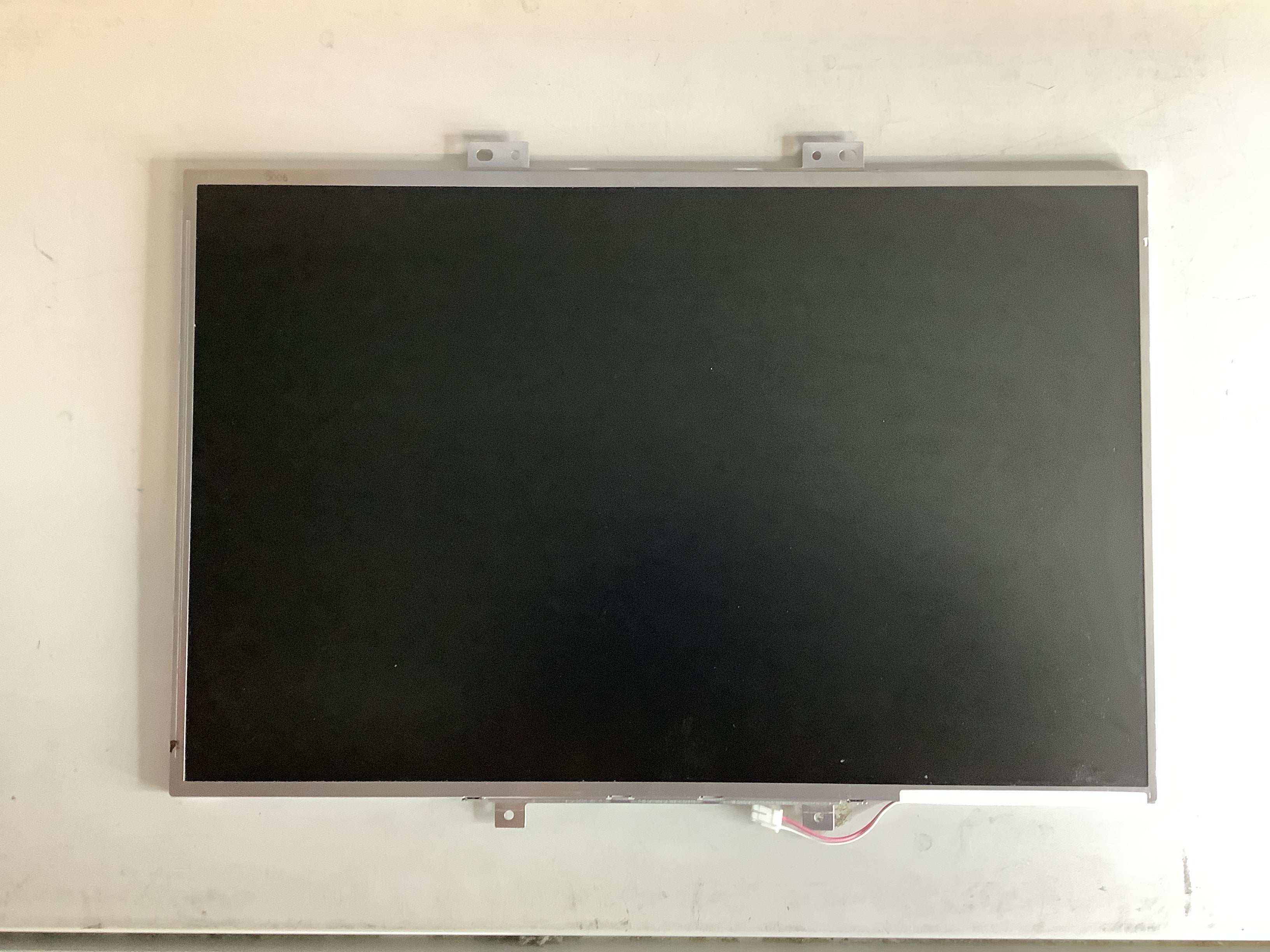 LTN154X3-L01 laptop screen image 2
