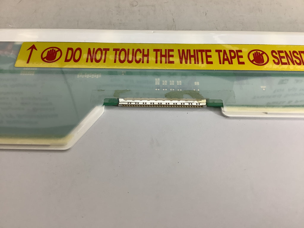 LTN150XB-L02 laptop screen image 6