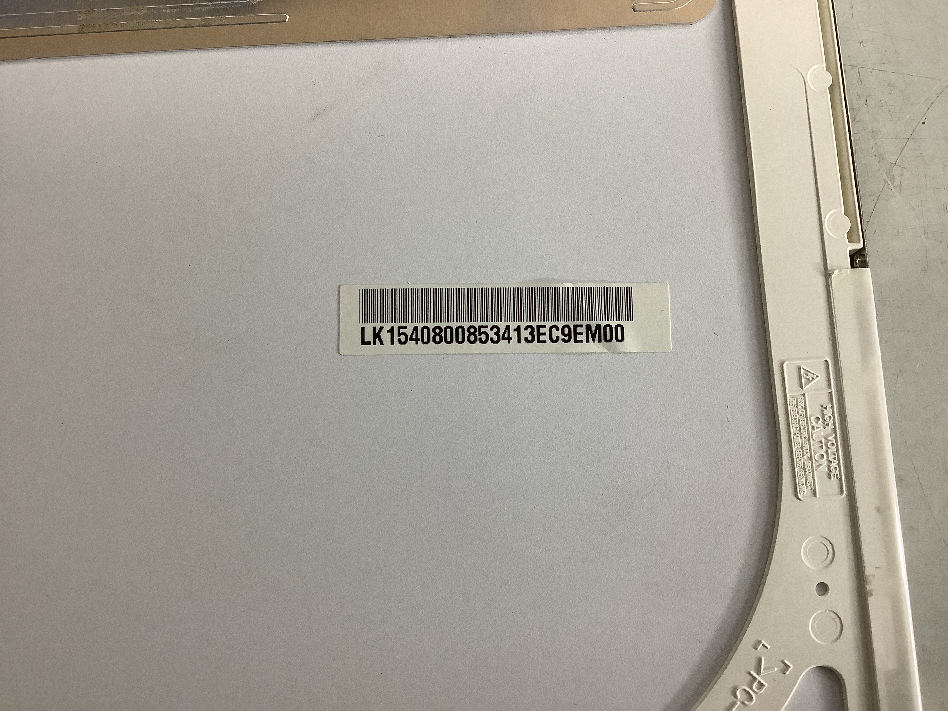 LP154W01 (A3)(K3) laptop screen image 11