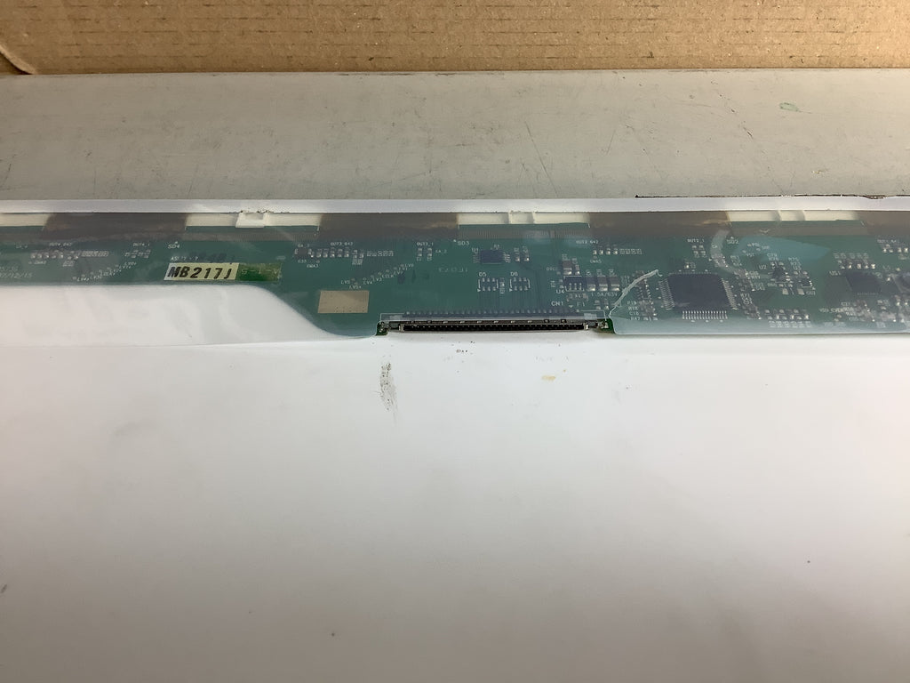 LP154WX4 (TL)(CB) laptop screen image 5