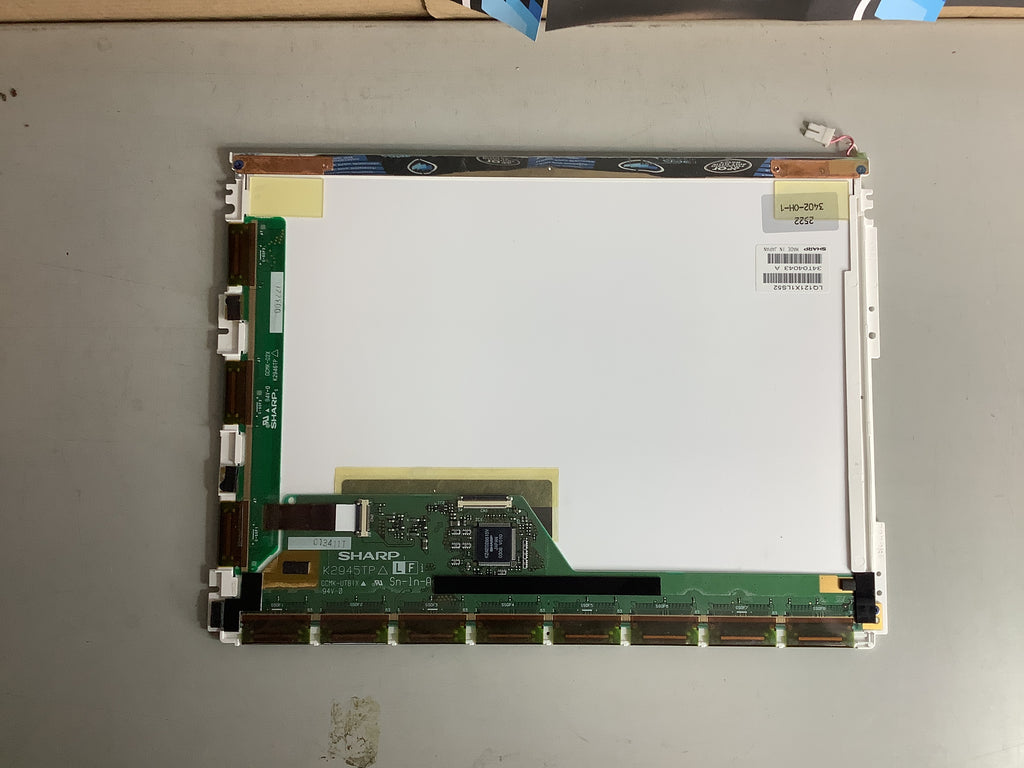 LQ121X1LS52 laptop screen image 3