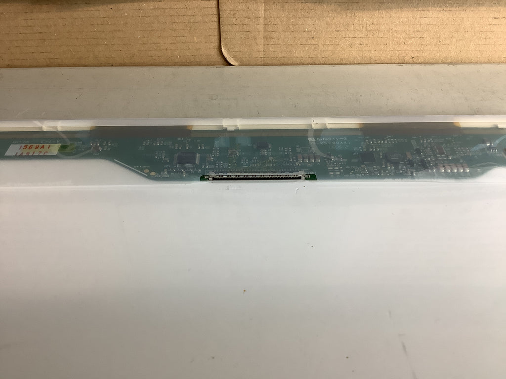 LP154WX5 (TL)(A1) laptop screen image 5